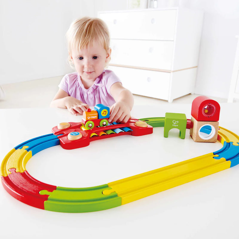 Hape sights and hot sale sounds railway set
