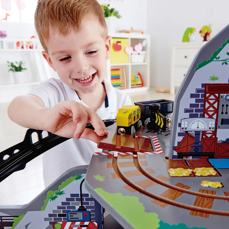 Hape hot sale train mountain