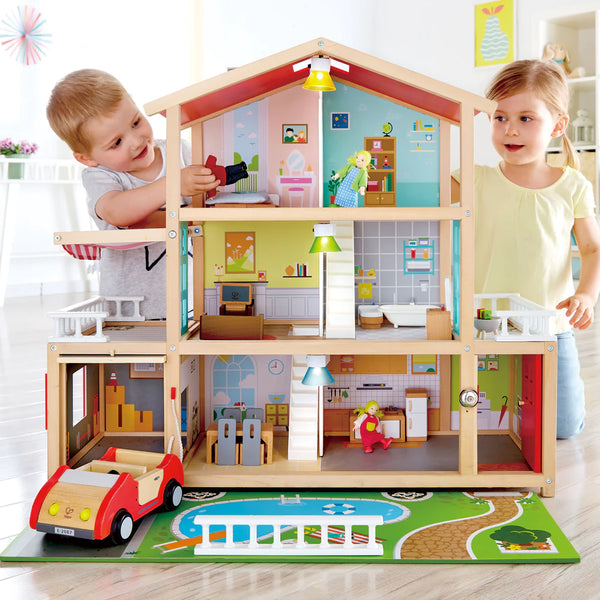 Hape shop dollhouse people